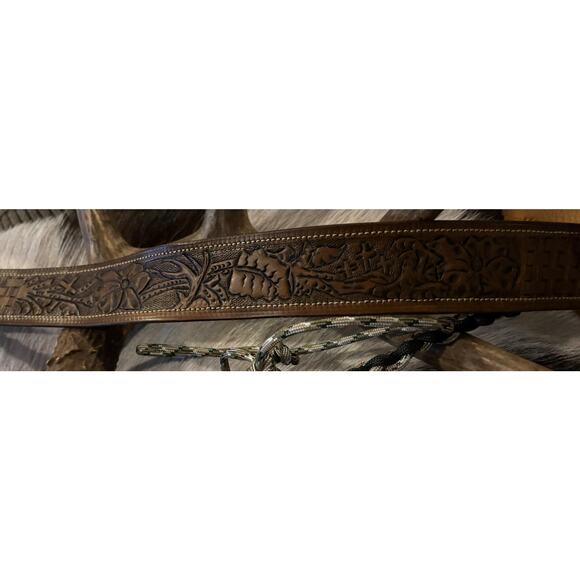 Leather Duck Call Holder Tooled Feathers and Western scroll. - Picture 2 of 8